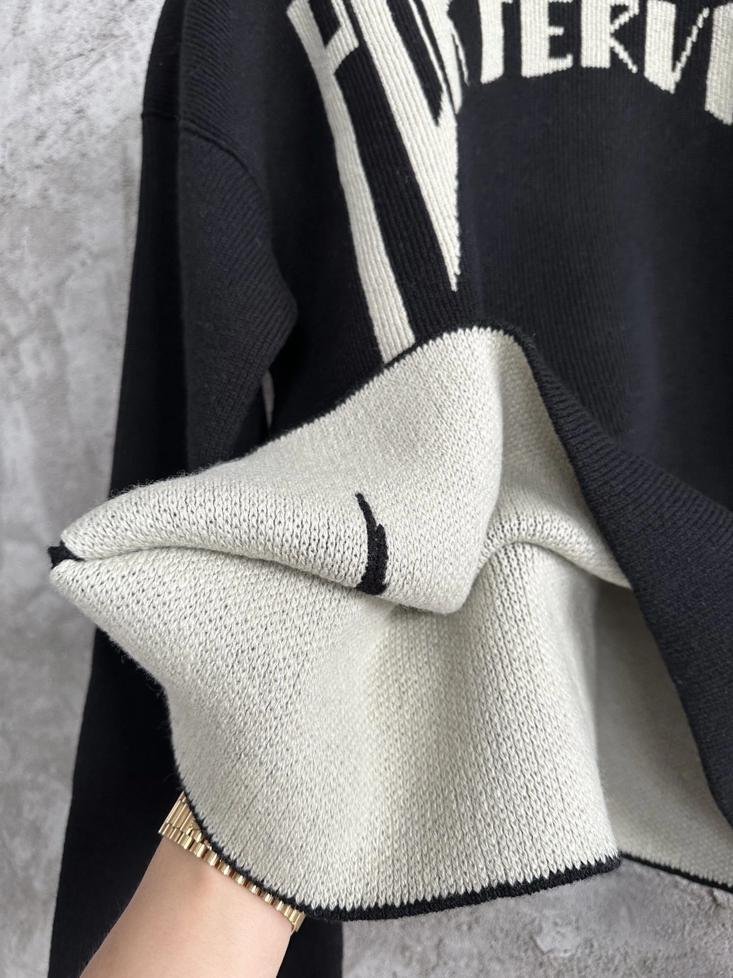 wg.luxury- Ow59s oversized item:D-F409J1027